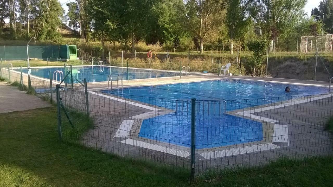 Apartamento Ribera Del Duero Reserva Tubilla del Lago Zewnętrze zdjęcie